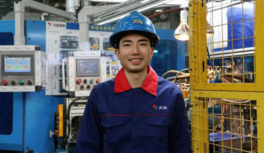 侯斌：从职场新人到新型工匠